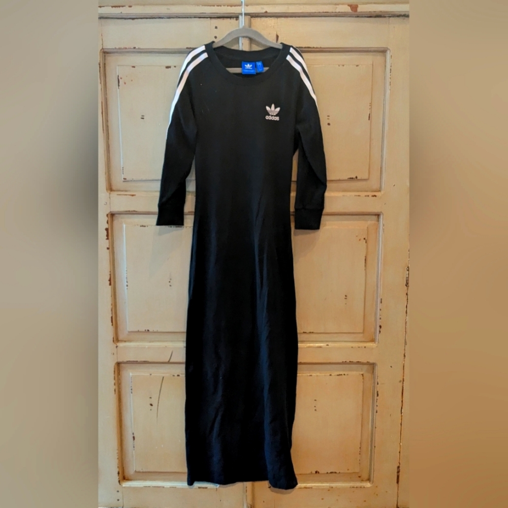 Adidas size XS black and white